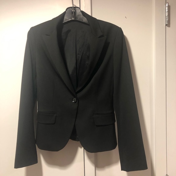 Express Cropped Jacket. Size 4 - Picture 1 of 10